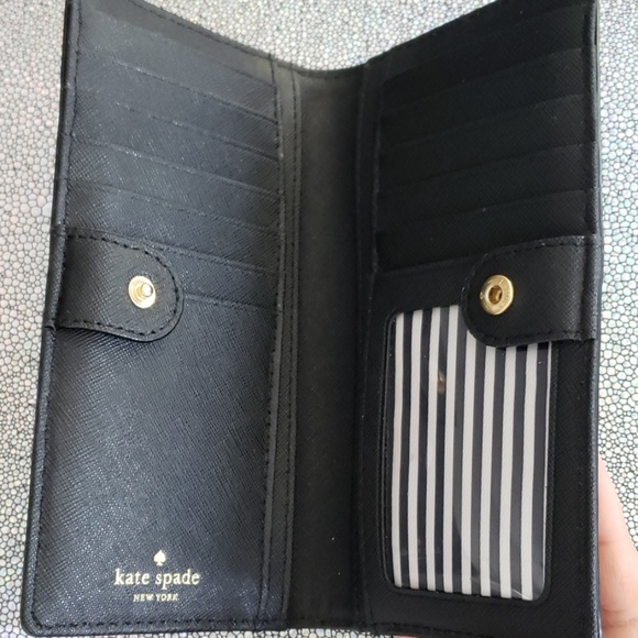 Kate Spade New York Cameron Street Stacy Wallet - Picture 4 of 7